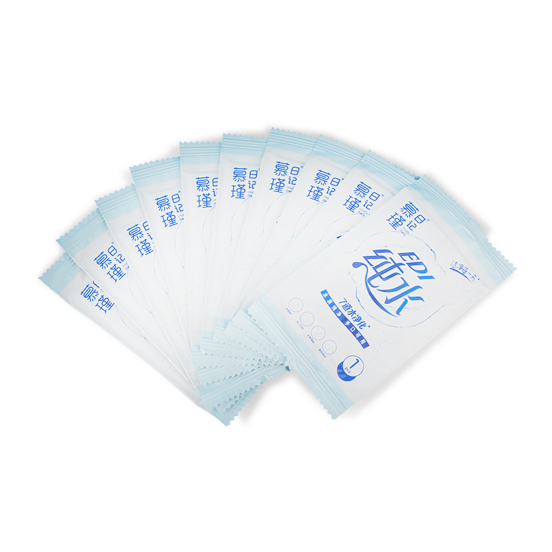 99%-os vízhipoallergén Aqua Pure Sensitive Baba törlőkendők Egy törlőkendő
